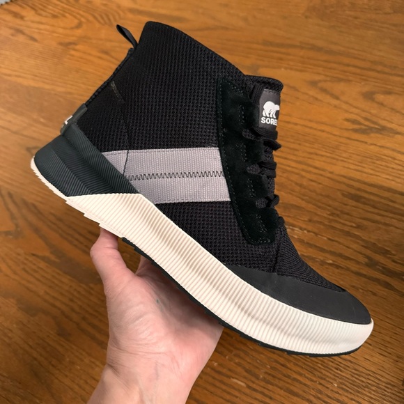 Sorel Out N About III waterproof Mid Sneaker Boots Women’s size 12 - Picture 6 of 16